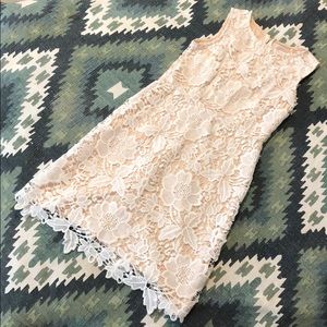 Beautiful White Lace Ann Taylor Loft Dress!
